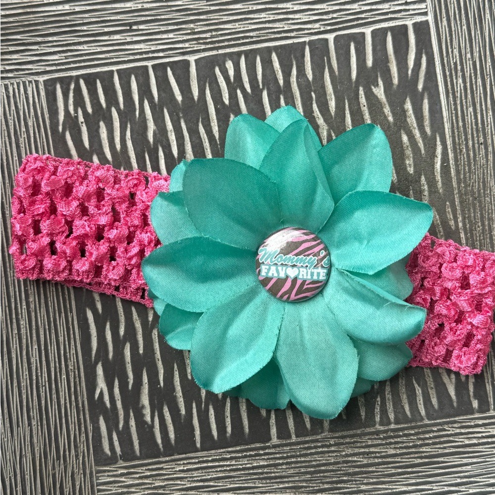 “Mommy’s Favorite” Adorable Child’s Headband with clip